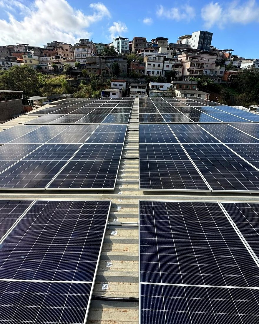 Placas solares instaladas pela Vênus Energia Solar